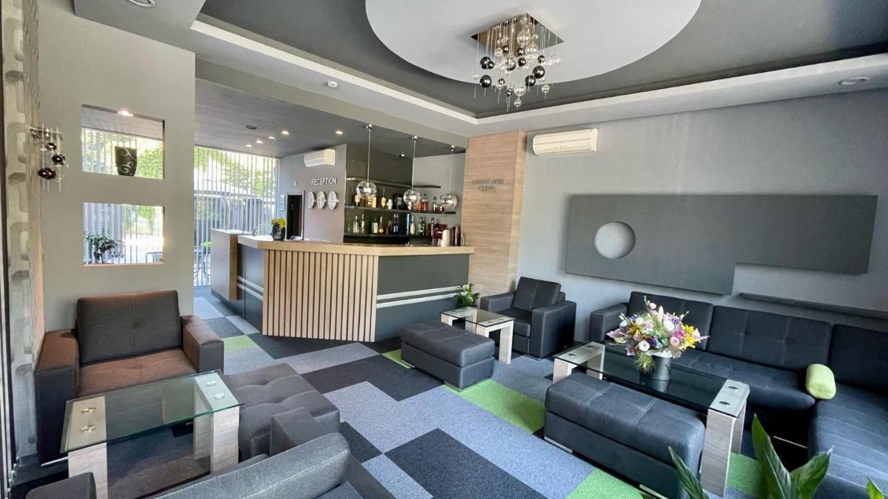 Expo Hotel Пловдив Экстерьер фото